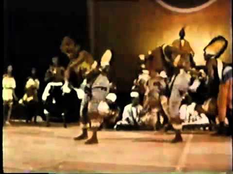 Documentaire sur les Ballets africains.mov ( Paul Théa )
