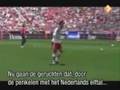 Mark van Bommel wil een Duits paspoort.. leuk grapje hè Hugo