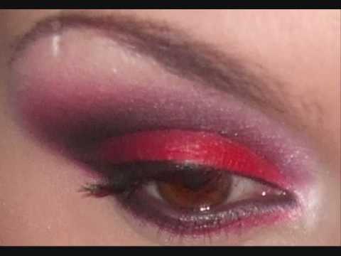 VAMPY GOTHIC STYLE RED + BLACK MAKEUP TUTORIAL
