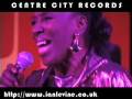 videos de Pat Lewis - Can't Shake It Loose
