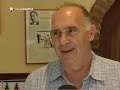 José Tomás sufre tres cogidas pero corta tres orejas