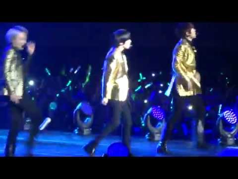 -HD- 'Spoiler' SHINee World III - Mexico City FANCAM