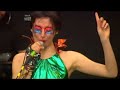 yeah-yeah-yeahs-date-with-the-night.html
