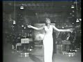 mina canta bruno canfora. 1968
signature song for her comeback to the  tv shows in the sixties.