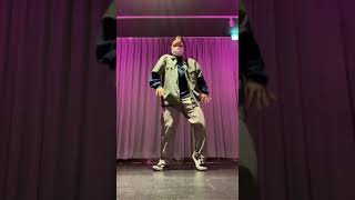 Blu-G – Practice popping dancing