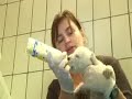 http://www.mitolover.com : flocon, flocke  white polar bear, l'ours polaire blanc petit fr�re de knut! more infos :
http://www.mitolover.com/agenda-du-lover/video-de-flocon-lours-blanc-2562