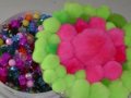 Cómo hacer una caja decorativa reciclada con pompones