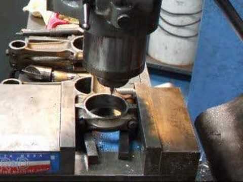 how to check oil on v rod