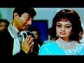 Dev Anand's first meeting with Asha Parekh - Mahal Scene 1