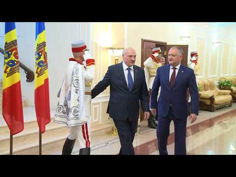 President of the Republic of Moldova Igor Dodon met with President of the Republic of Belarus Alexander Lukashenko, who is in Moldova on an official visit at the invitation of the head of our state