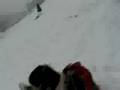 雪ぞりの突入