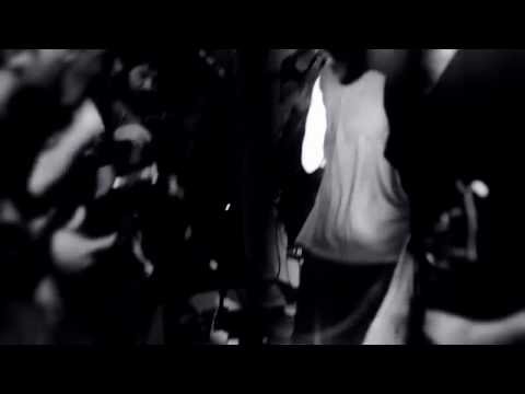 Thumbnail for Australias (Live in Italy) video