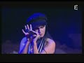 am�lie nothomb vue par son amie chanteuse robert (extrait d'un reportage).