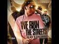 Birdman & LiL Wayne - Pop Bottles [LYRICS]