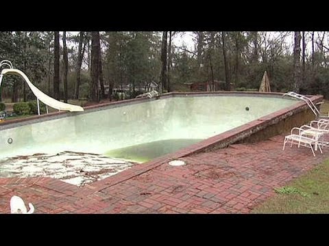 how to drain swimming pool