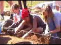 Documental sobre fosas comunes recientemente descubiertas en Pedrafita, con texto de Herman Tertsch y la voz de Toni Garrido (Radiocable.com)