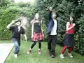 vicho haciendo una representacion de kudai con amigos