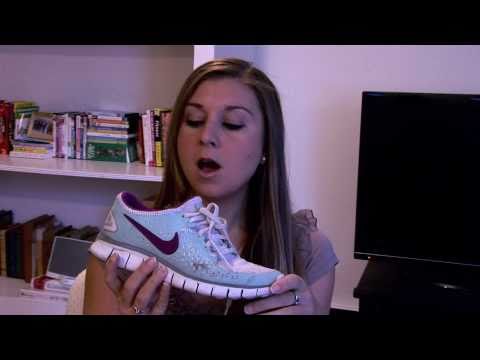 how to fit running sneakers