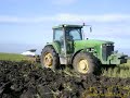 john deere the 8 wonder in the word