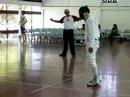 Willian Calderón (der) durante un combate en el Torneo Marlon Zelaya organizado por la UNAN Managua. Notese las condiciones en las que los esgrimistas nacionales practican con amor este deporte.