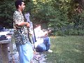 me and my buddy with an uzi and hk Manele-Gratis.net