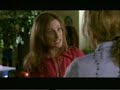marlee as alisa stevens and lynette (felicity huffman) become friends at first. but then alicia's husband becomes a problem ... (out of a tv series from 2005)