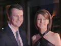 this is the red carpet arrivals at the qantas film & tv awards at auckland's civic theatre 13th september 2008. including karl urban, erik thomson, the outrageous fortune and shortland street cast.. check out the fashion do's and don'ts!!!