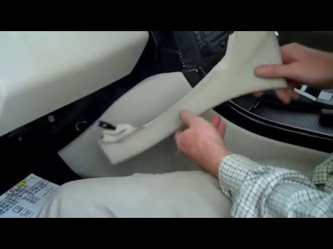 How to change the interior air vent trim on a Range Rover Sport 2005 – 2009