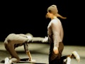 www.compagnieparterre.fr Interview d'Anne Nguyen (chorégraphe et danseuse de la Compagnie par Terre), pendant une répétition de 