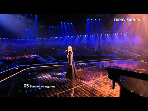 bósnia - Powered by http://www.eurovision.tv/ Bosnia & Herzegovina: Maya Sar - Korake Ti Znam live at the Grand Final of the 2012 Eurovision Song Contest.