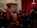 ALATURCA brengt een programma van Bosnische, Griekse en Turkse muziek,met daarin een bijzondere plaats voor het Sefardisch lied.Stefanie de Melker    zang en ziel ('ziel' of eigenlijk 'zil' zijn kleine koperen vingerbekkentjes)Berna van Vilsteren   udRies de Vuyst          gitaarFrank Leenhouts      klarinetJoop de Pooter        trompet (afwezig bij deze opnamens)Jevgeny Suvorkin     accordeonJeets Durenkamp      gitaar en darbuka