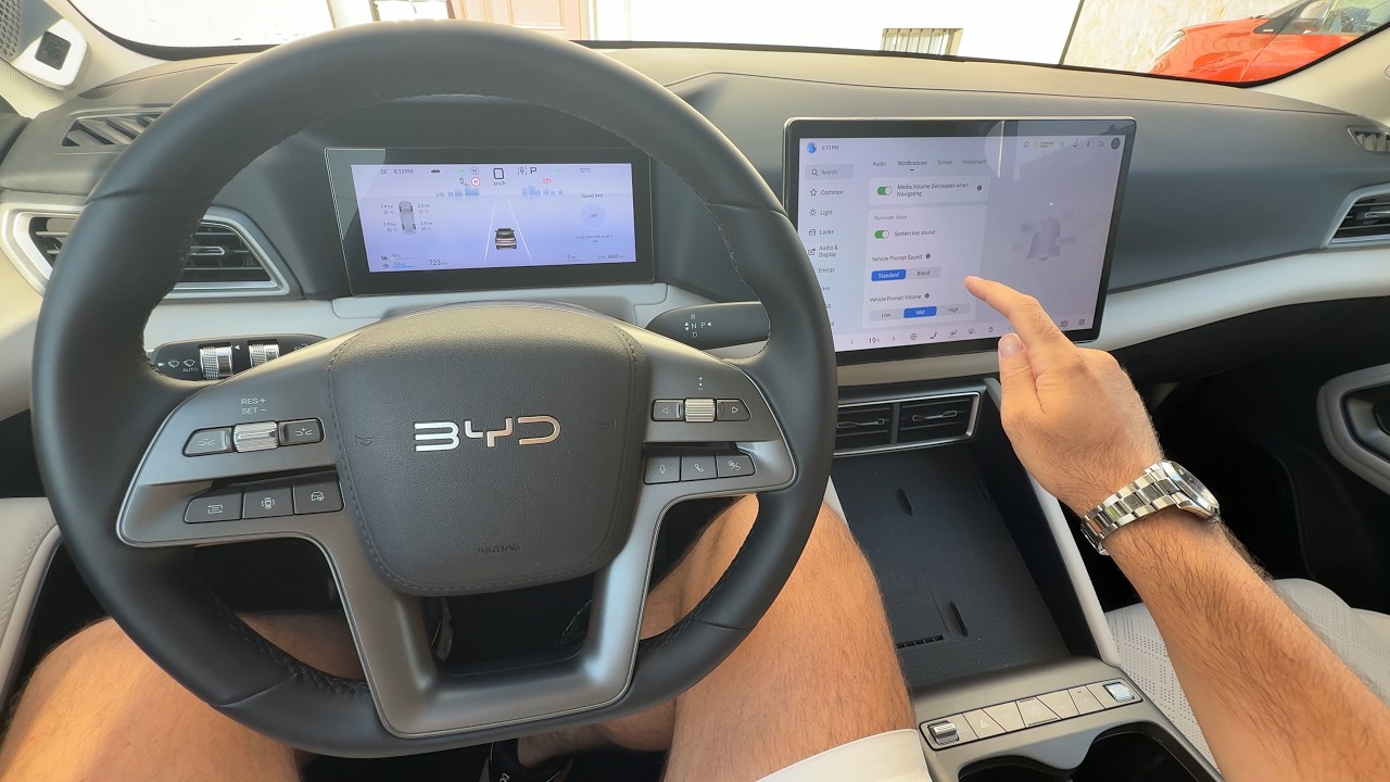BYD ATTO 2 DM-i 2026 (EUROPE) - how to CHANGE THE SOUND of the INDICATORS - Which one is better?