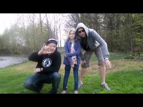 Youtube Video 82mN6kgB8ZQ