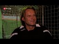 10vor10: Training mit Penalty-Roboter