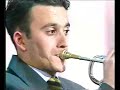 Bekos a \"Ci Siamo\" in versione trombettista imitatore Bekos a \"Ci Siamo\" in versione trombettista imitatore