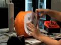 videos de How To Carve a Killer Pumpkin with Leah on Mahalo Daily!