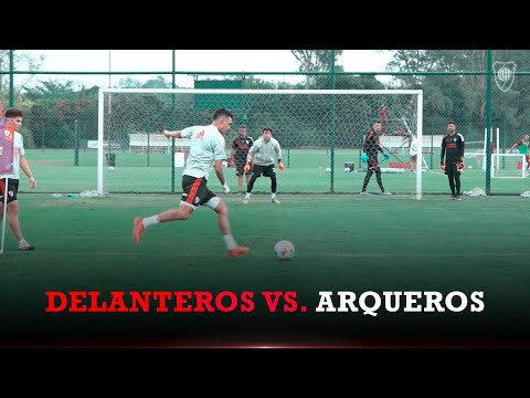 Pase, control y remate en el entrenamiento de River 