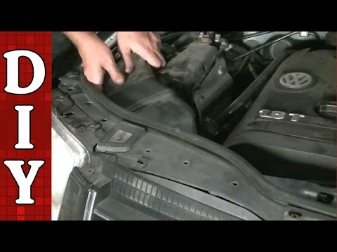 How to Replace the Air Filter on a VW AUDI 1.8L Engine