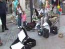 Shopping in musica a Leeds: The Headrow