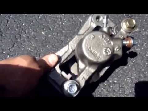 Replacing a 1993 Isuzu rodeo rear brake pads and paliper