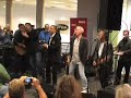 bob stroud and the cryan shames perform sugar & spice at borders schaumburg, il on 11/10/07