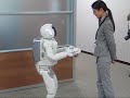 Asimo serves drinks