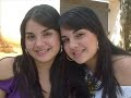 A felicidade nasce gemeas e de franjinha