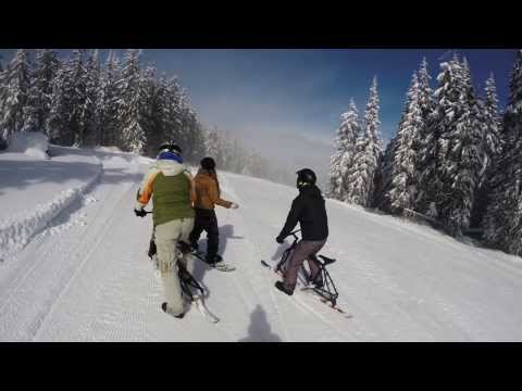 Катания на сноубайке и сноуборде в Чепеларе