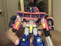 Video review of Classics Ultra Magnus w/City Commander upgrade kit