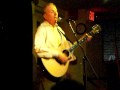 Bekijk muziek clip van Al Stewart met Night Train To Munich
