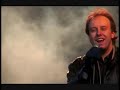 Asperger Singer Scott James Performing Streets of London