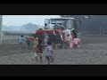 Kartoffeln pflanzen in Bangladesch mit Grimme Claas Kartoffeln pflanzen in Bangladesch mit Grimme Claas