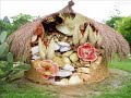 Aos meus irmãos de fé, com carinho. Aos leigos, nosso Hino eo que a Umbanda representa na minha vida. Assistam com os olhos e com o coração. Saravá!