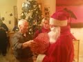 Mon beau -frere en pere noel XD
